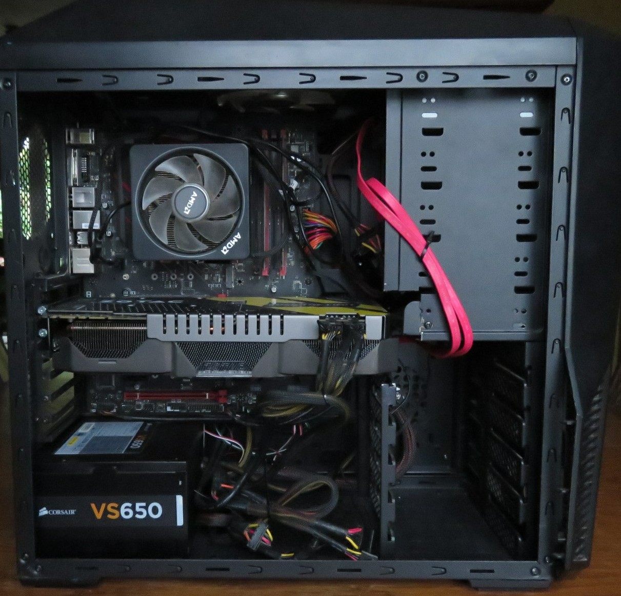 PC Gamer Ryzen 7 2700X GTX 1070 16 Go DDR4 SSD 256 Go + 1 To W11 02